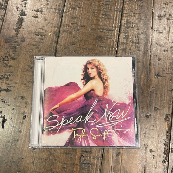 Speak Now CD Taylor Swift - Original 2010 - Picture 1 of 8